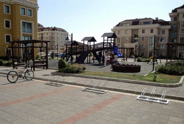 6'LI GÜÇLÜ GALVANİZLİ BİSİKLET PARKI