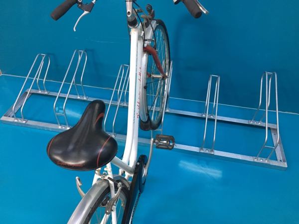 6'LI GÜÇLÜ GALVANİZLİ BİSİKLET PARKI